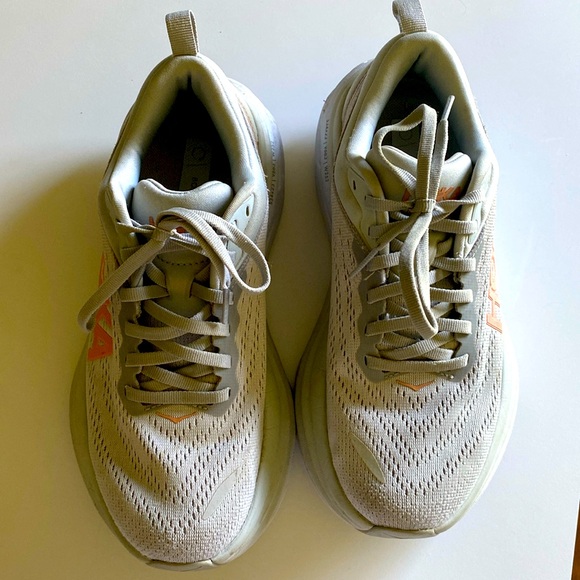Hoka Bondi 8 - Picture 2 of 6